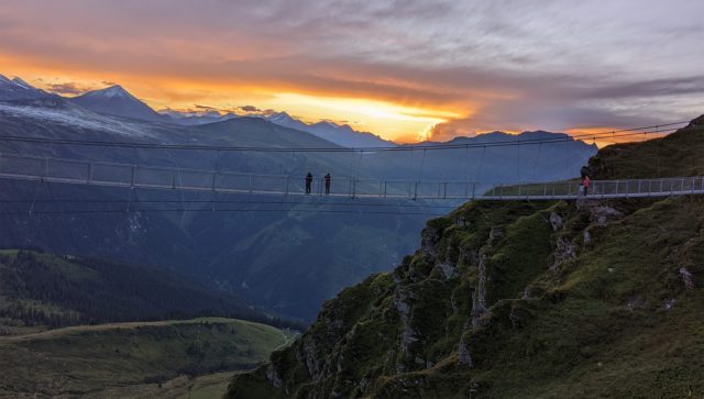 bergblick-appartements-bad-gastein-sommer-stubnerkogel-haengebruecke-03