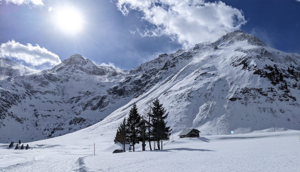 bergblick-appartements-bad-gastein-winter-01